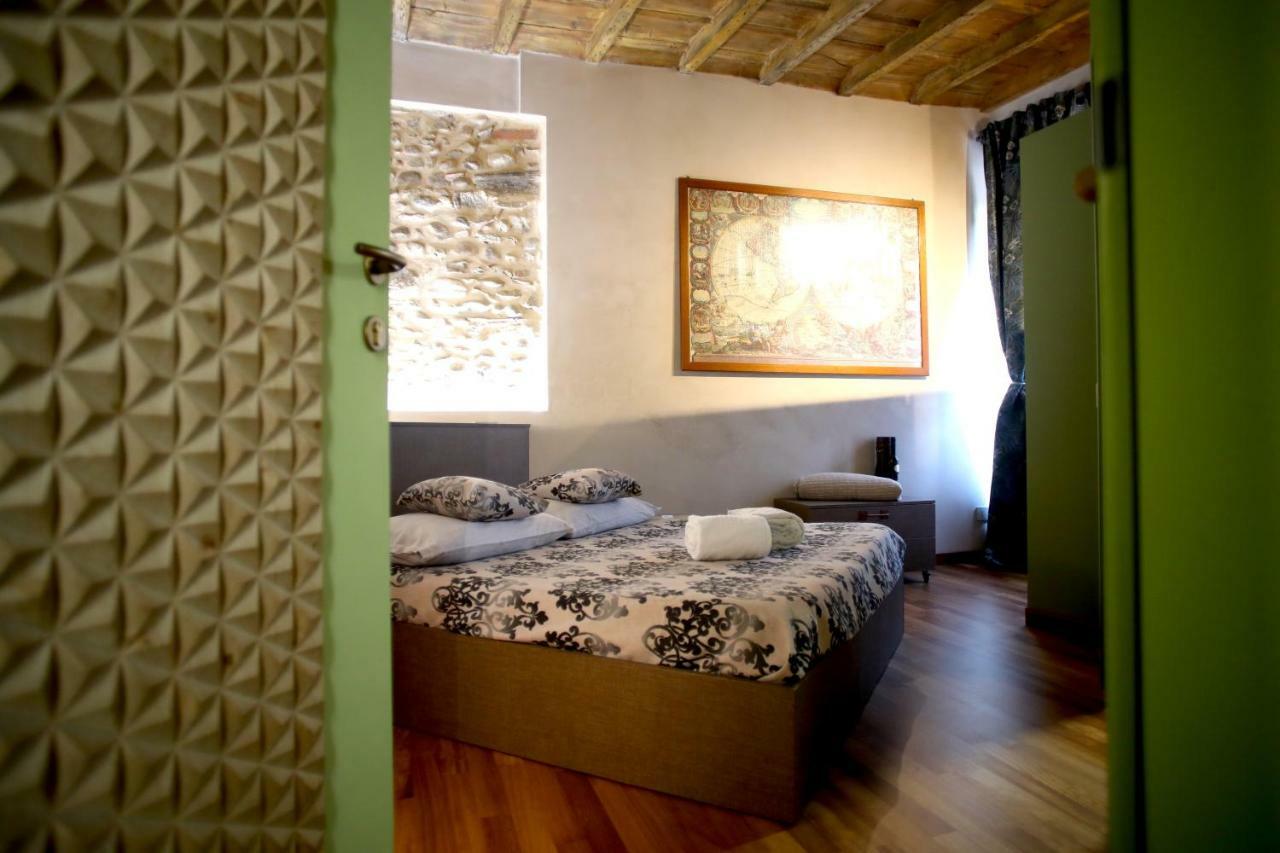 Epicuro Guest House سوما لومباردو المظهر الخارجي الصورة