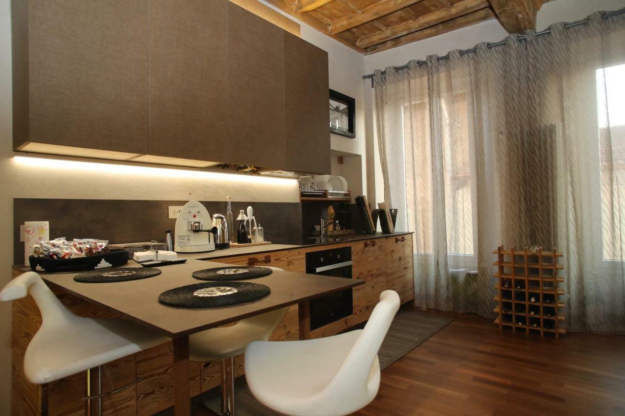 Epicuro Guest House سوما لومباردو المظهر الخارجي الصورة