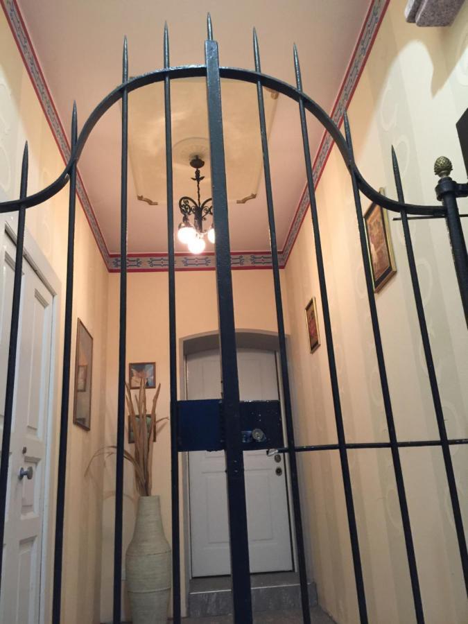 Epicuro Guest House سوما لومباردو المظهر الخارجي الصورة